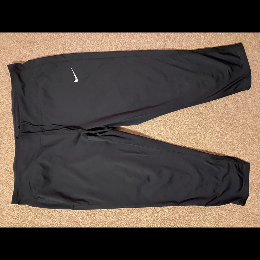 Nike plus size dri-fit leggings